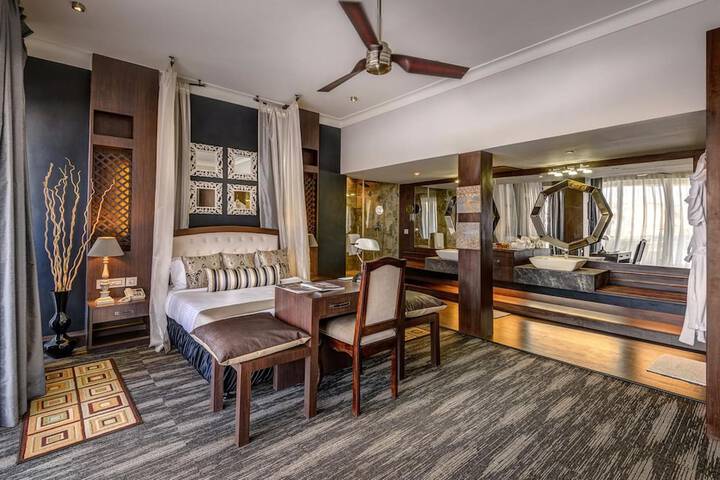 Room 9 of 58