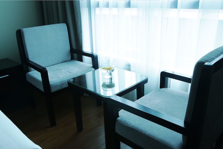 Room 13 of 46