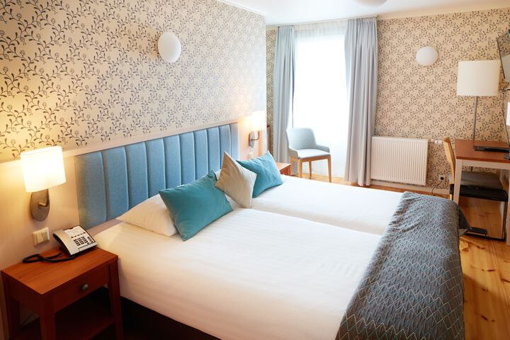 Room 9 of 53