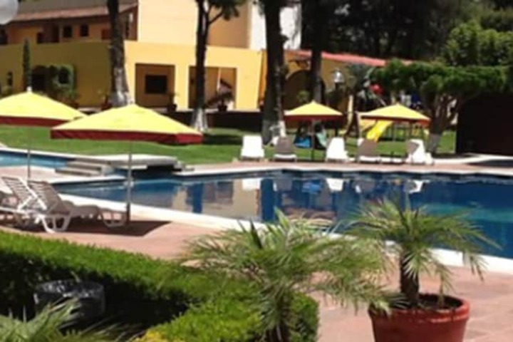 Pool Photo