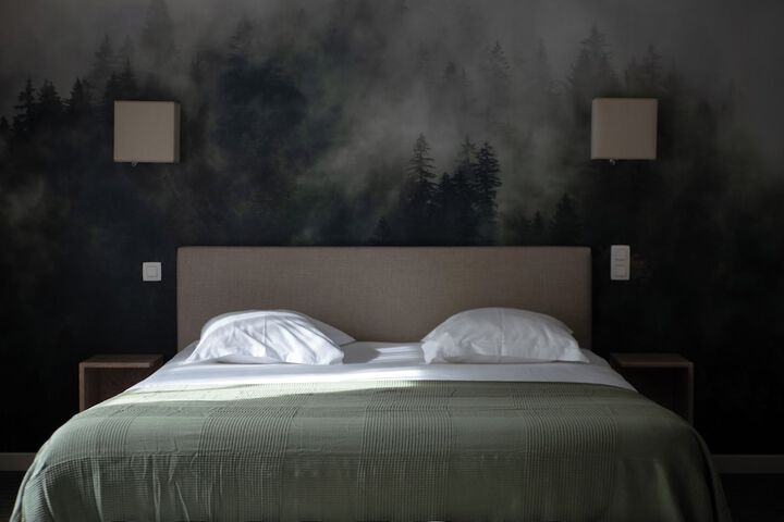 Room 14 of 60
