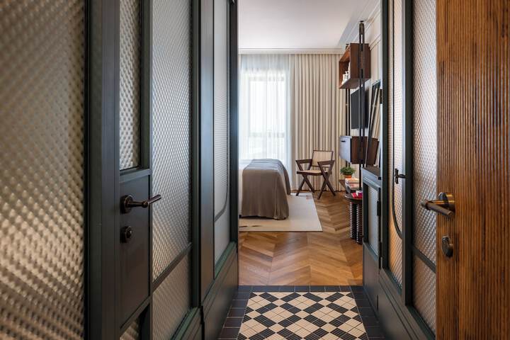 Room 12 of 75
