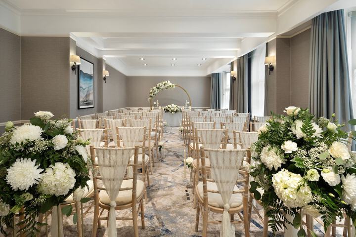 Ballroom/Hall 55 of 73