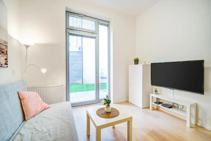 Room 2 of 11