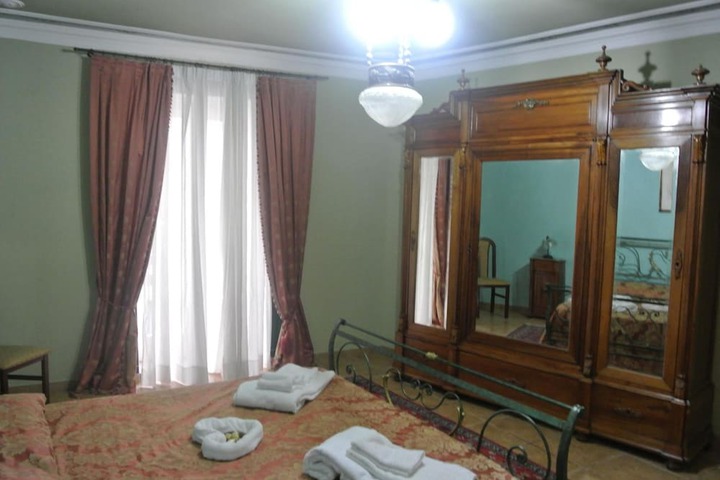 Room 12 of 45