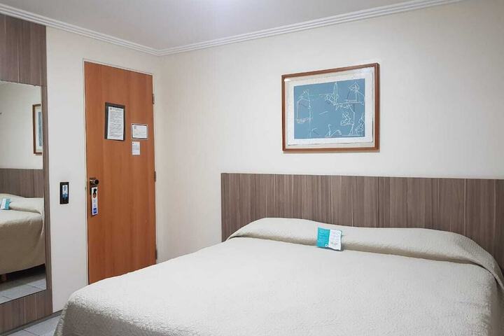 Room 27 of 88