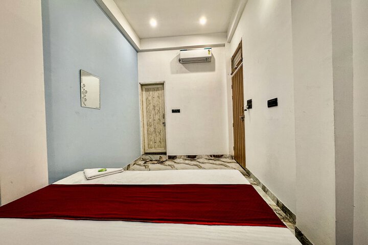 Room 30 of 39