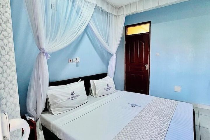 Room 5 of 29