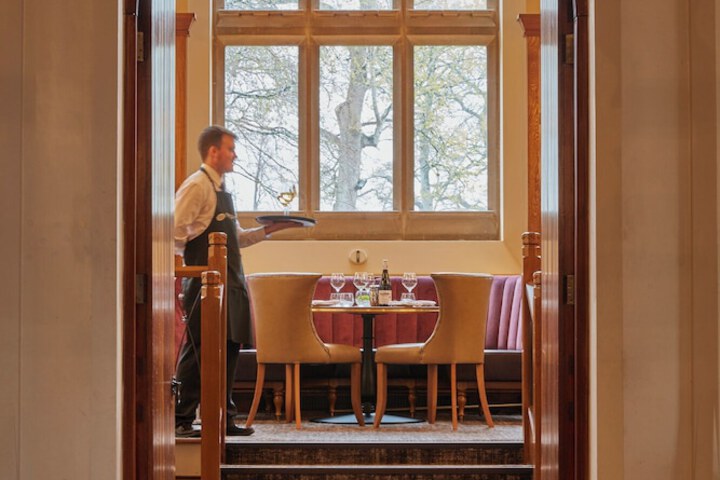 Dining 26 of 59