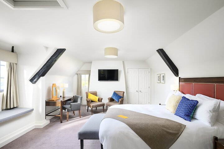 Room 26 of 160