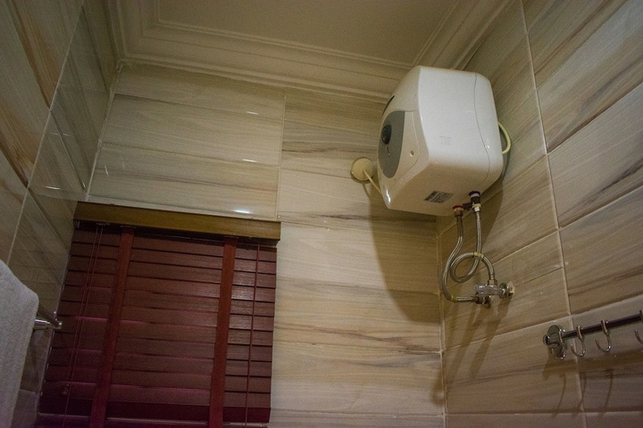 Room 47 of 68