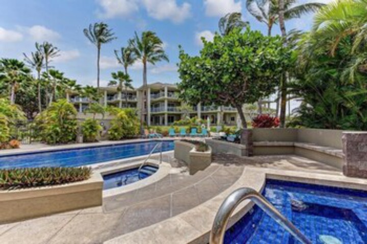 Pool 15 of 24