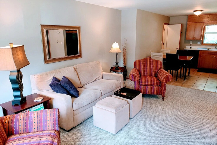 Room 4 of 14