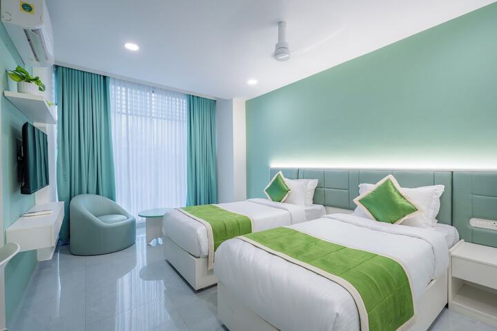 Room 10 of 49