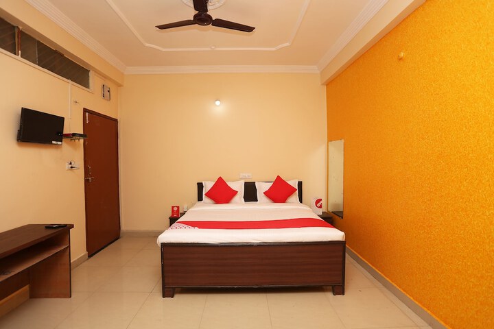 Room 17 of 20