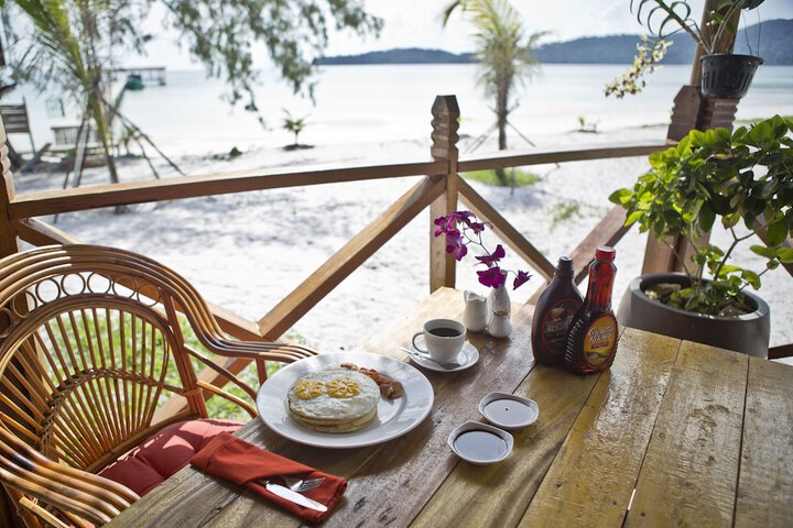 Breakfast/Coffee Service 45 of 62