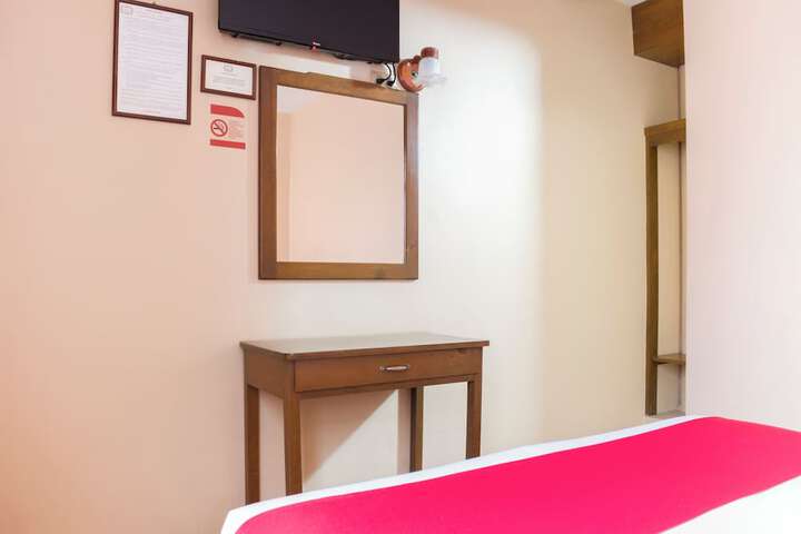 Room 12 of 35