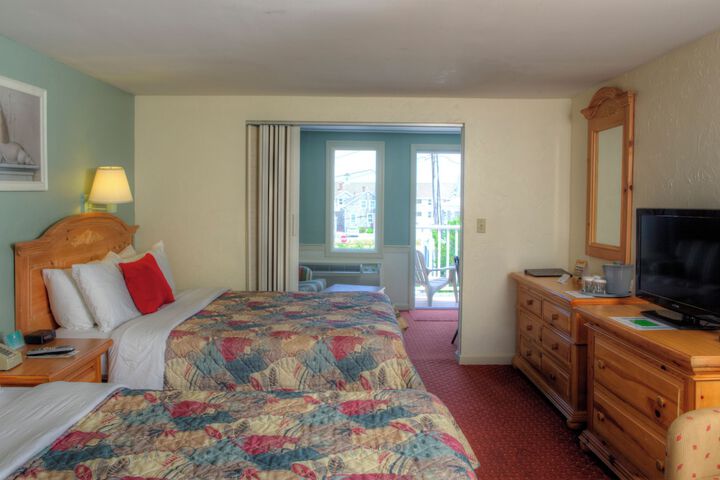 Room 43 of 112