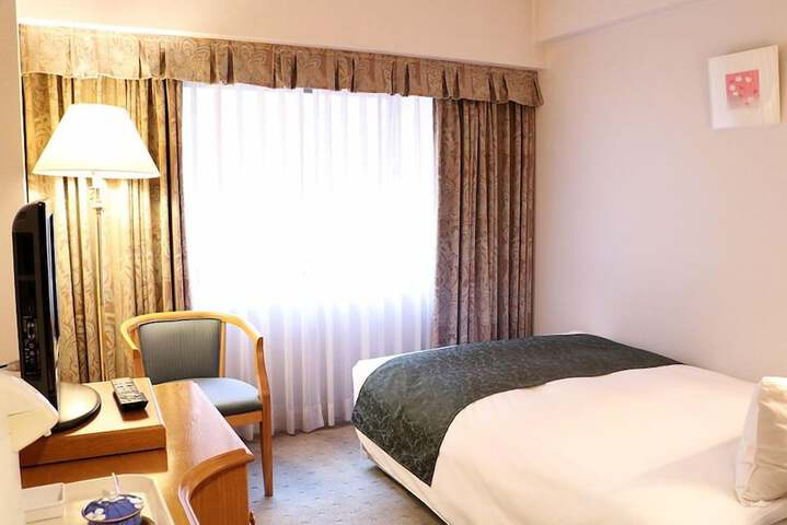 Room 14 of 46