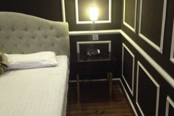 Room 54 of 55