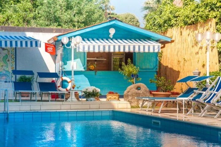 Pool 45 of 60