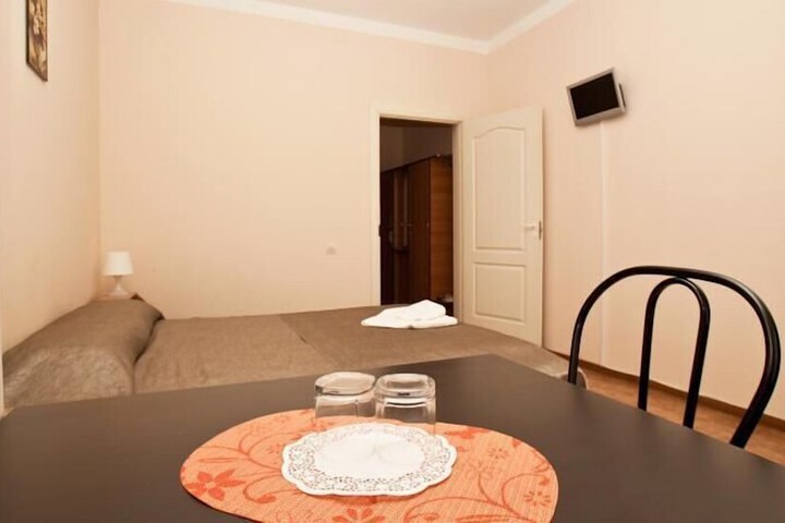Room 18 of 26
