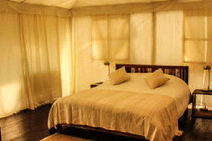 Room 10 of 26