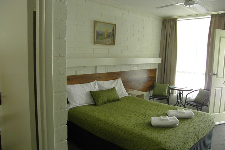 Room 23 of 53