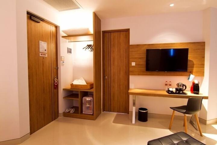 Room 26 of 53