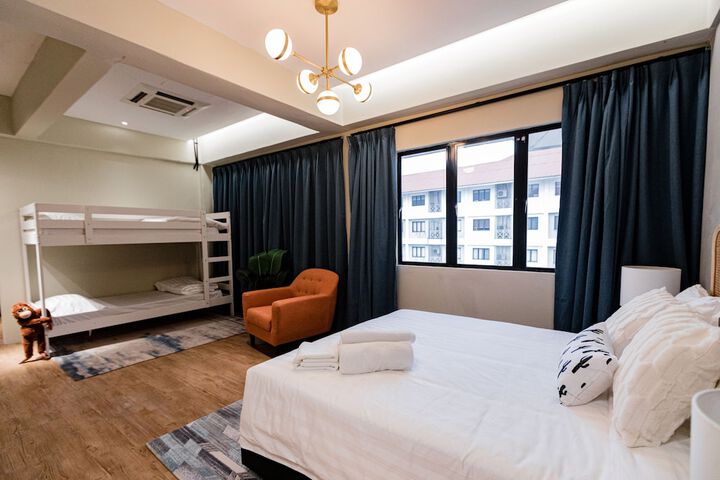 Room 62 of 105