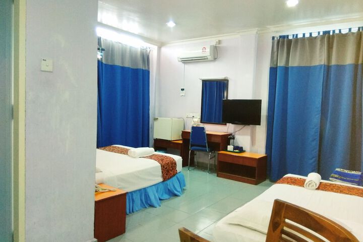 Room 17 of 22