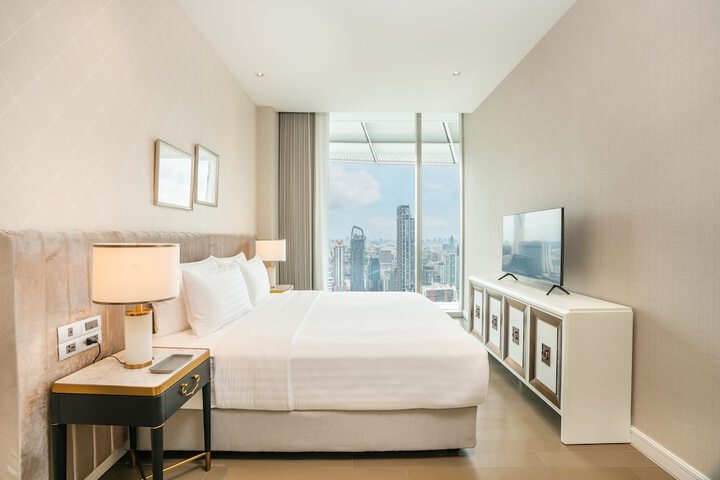 Room 5 of 54