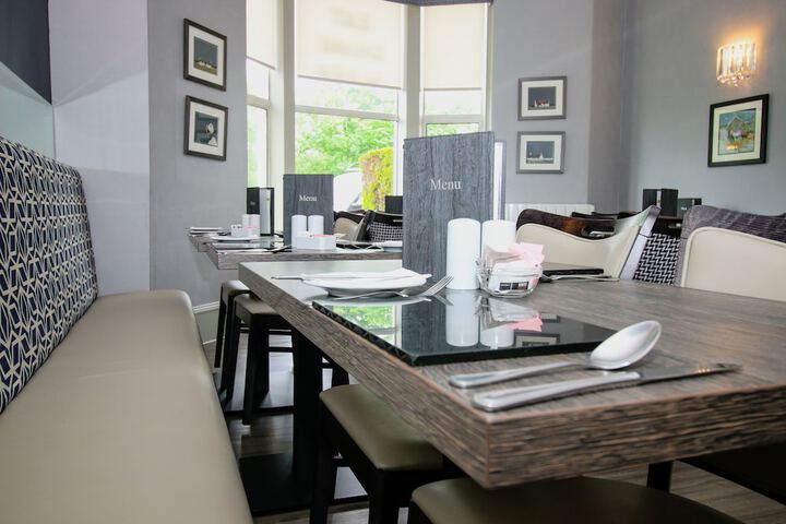 Dining 76 of 89
