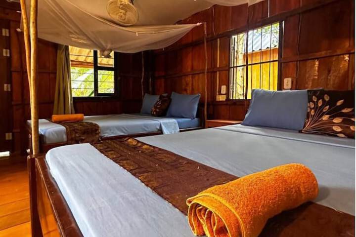 Room 10 of 62
