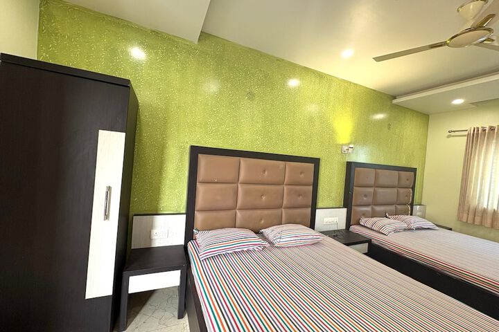 Room 17 of 61