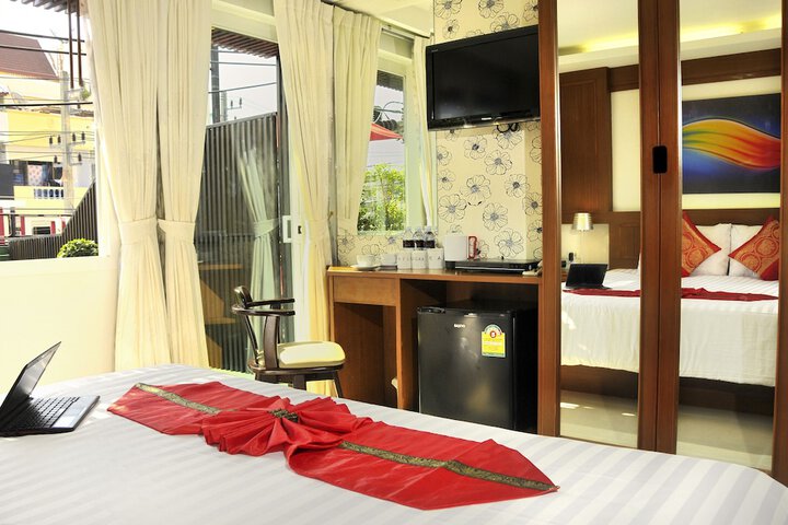 Room amenity
