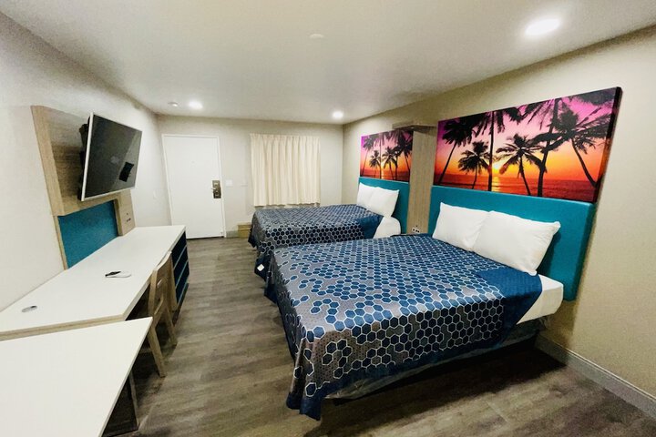 Room 7 of 20