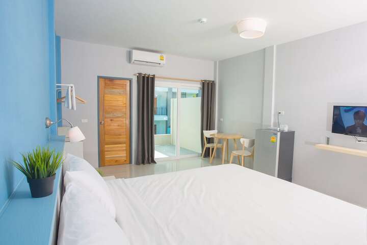 Room 7 of 34