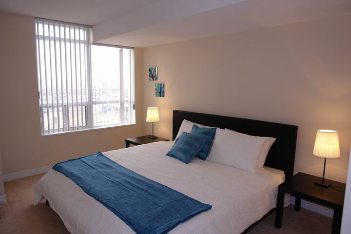 Room 4 of 42
