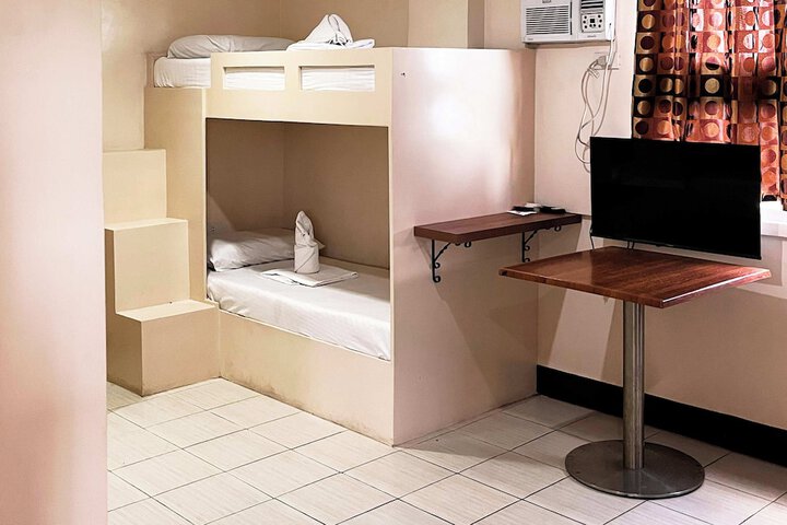 Room 40 of 90