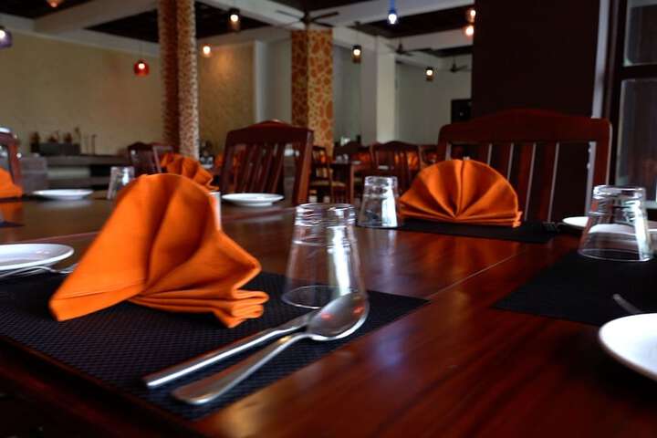Dining 39 of 57