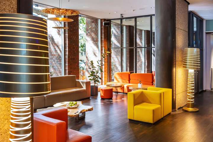 Guest Lobby