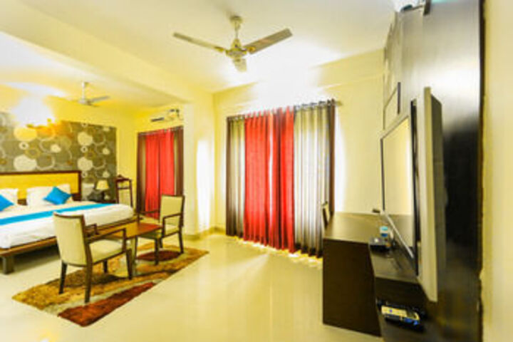 Room 5 of 26