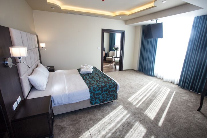 Room 26 of 79