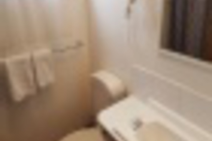 Room 615 of 876