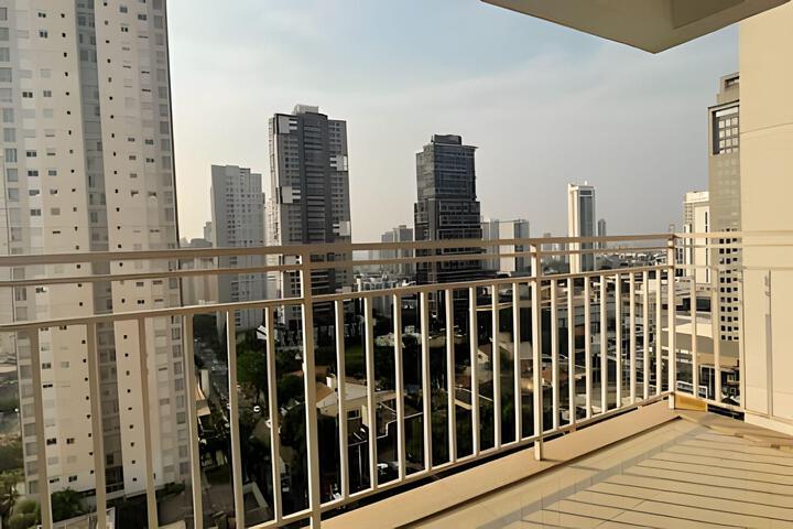 Hotel View 5 of 37