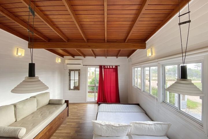 Room 4 of 22