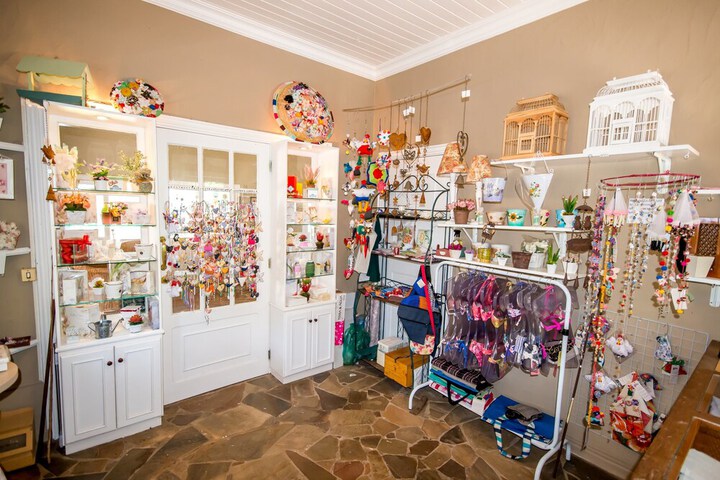 Gift Shop 40 of 60