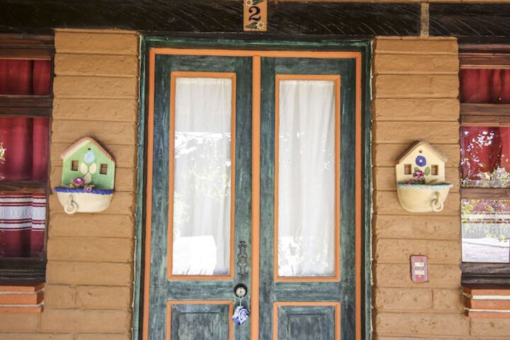 Room 11 of 132