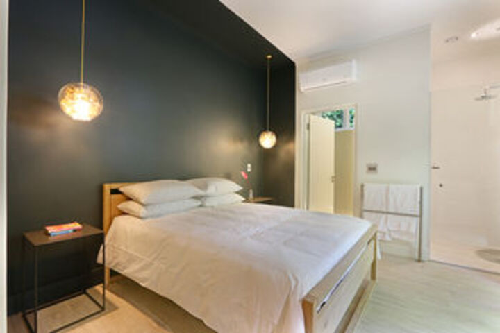 Room 28 of 53